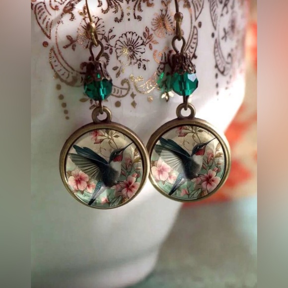 Charming Hummingbird Earrings - Picture 2 of 5